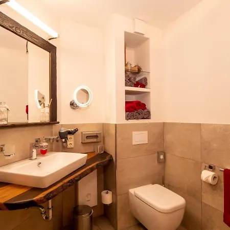 Apartment Papst